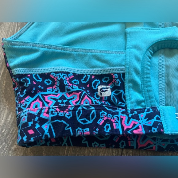 Fabletics sintra geometric keyhole sports bra. Size S - Picture 6 of 10